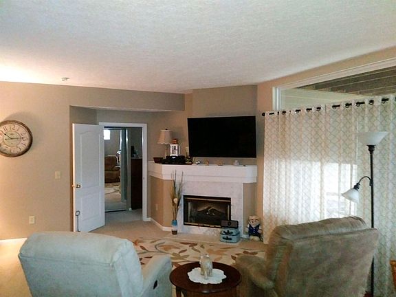 5th image of 1526 Butler Ct