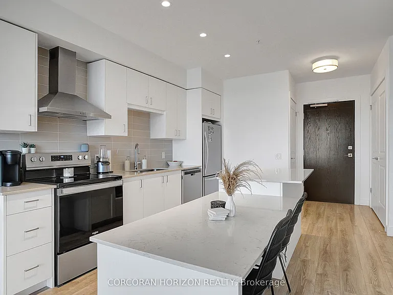 50 Grand Ave S #807 — Photo 14