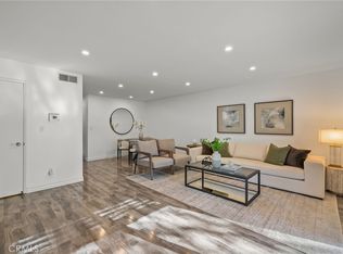 5017 Cartwright Ave APT 3, North Hollywood, CA 91601