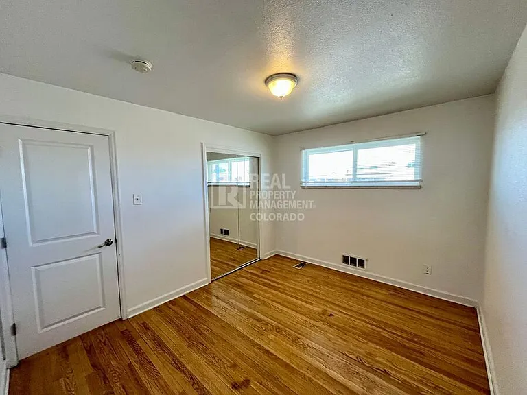 3698 N Glencoe St — Photo 8