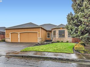 606 E 17th Cir, La Center, WA 98629