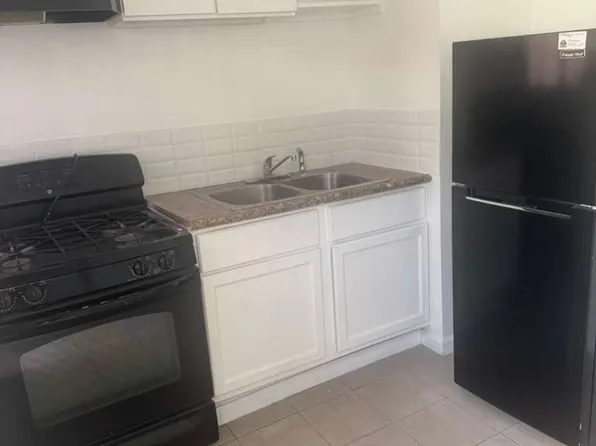 1444 W 96th St, Los Angeles, CA 90047