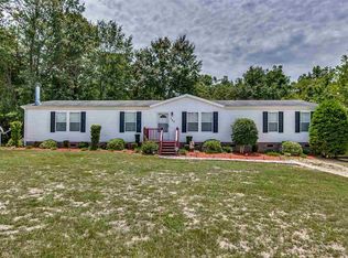 743 Cardinal St, Loris, SC 29569