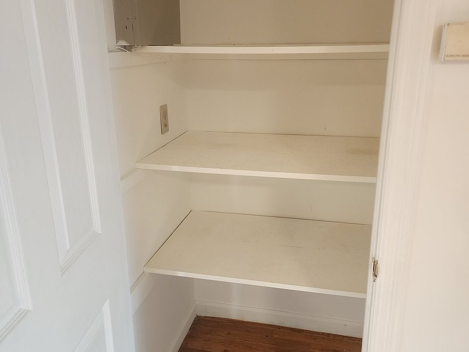 1st image of 104 Pelhamdale Ave #1