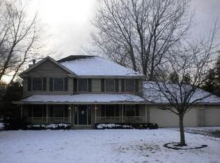 140 Foxfire Pl, Rockton, IL 61072