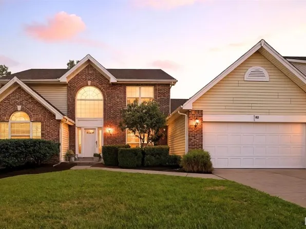 913 Emerald Oaks Ct, Eureka, MO 63025