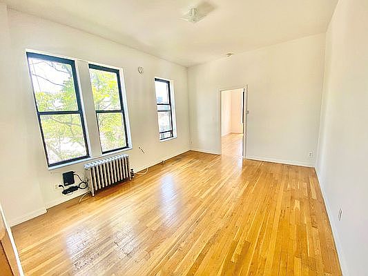 1st image of 126 Saint Marks Pl APT 20
