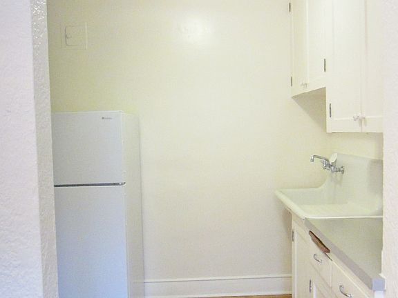 5th image of 1420 E 13th Ave APT 10