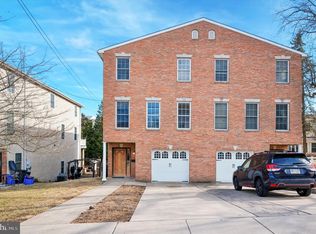 257 Lemonte St, Philadelphia, PA 19128