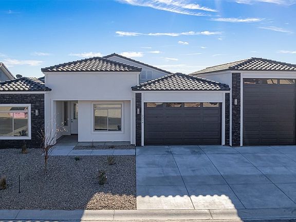 4th image of 2214 E Bella Vista Drive