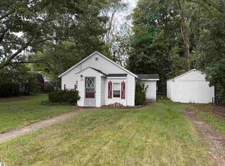 405 S Maxwell St, Mount Pleasant, MI 48858