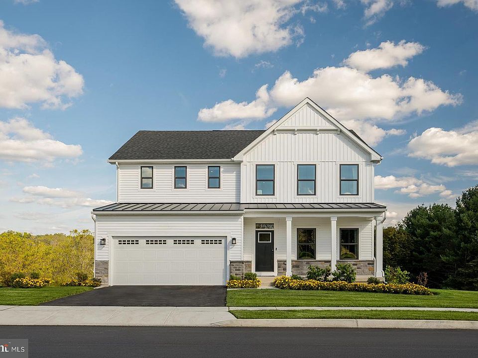 1st image of 113 Firenze Ct