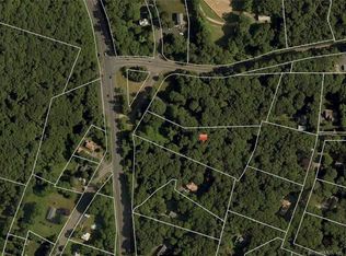 2 Grant Rd, Bethany, CT 06524