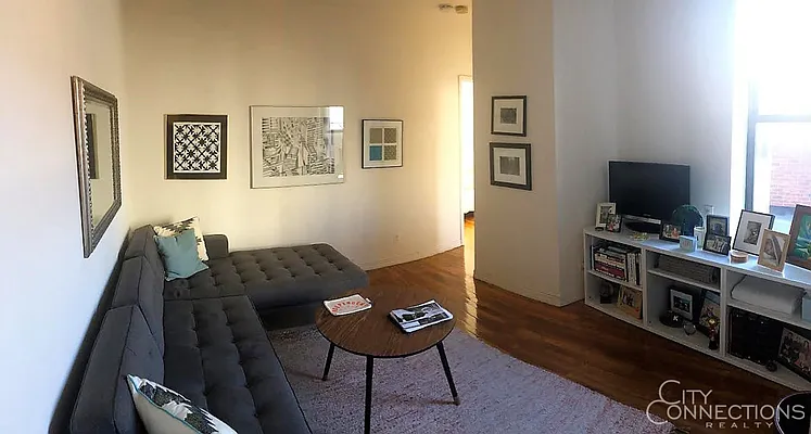 Rented by City Connections Realty | media 10