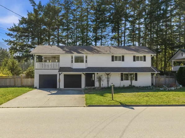 21015 Swallow Pl, Hope, BC V0X 1L1