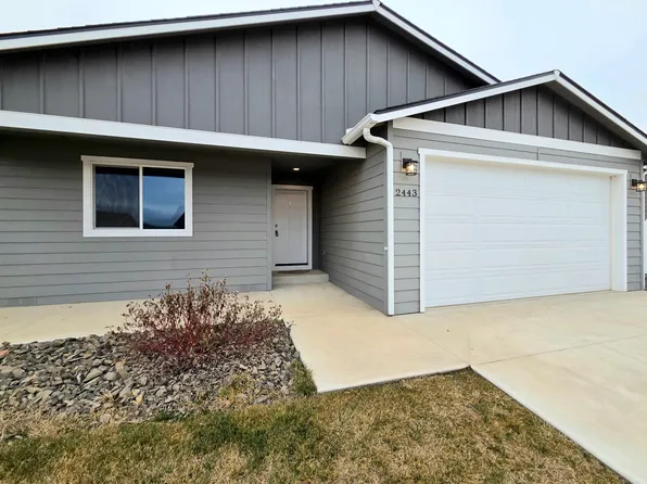 2443 3rd St SE, East Wenatchee, WA 98802