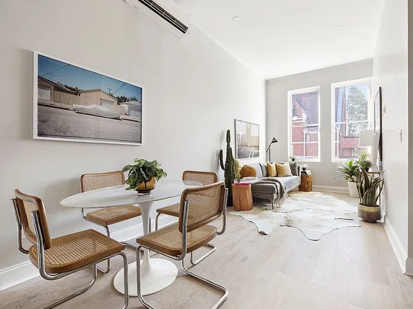 467 Tompkins Ave #3B, Brooklyn, NY 11216