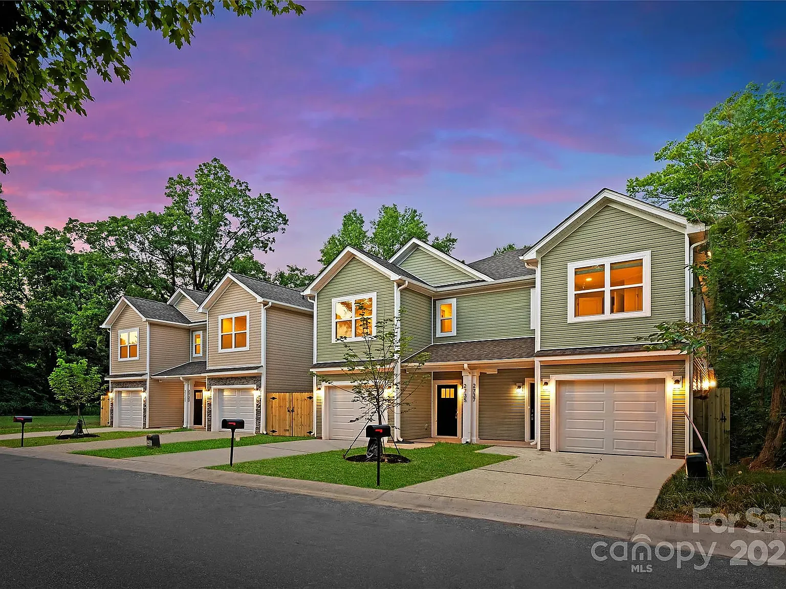 3 bed, 2.5 bath, 1520 sqft, $2,491 — Photo 1