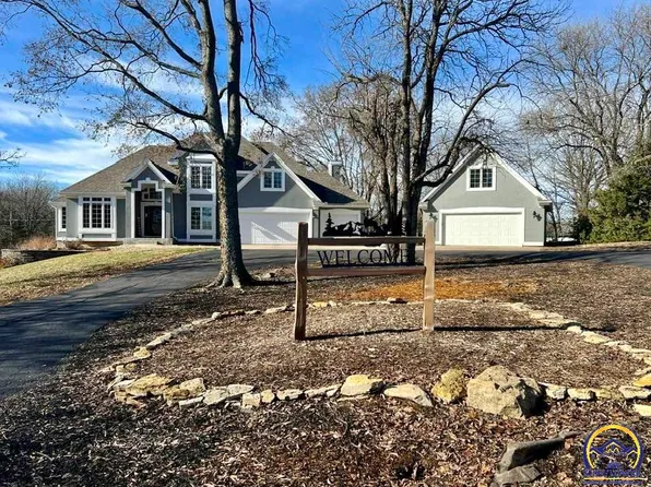 5717 NW Brickyard Rd, Topeka, KS 66618