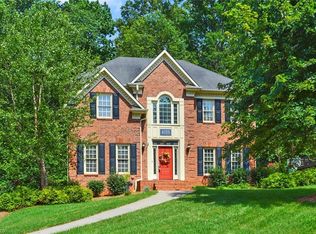 4725 Hearthstone Rd, Clemmons, NC 27012