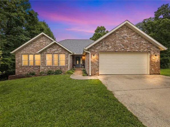 6 Linfield Ln, Bella Vista, AR 72715
