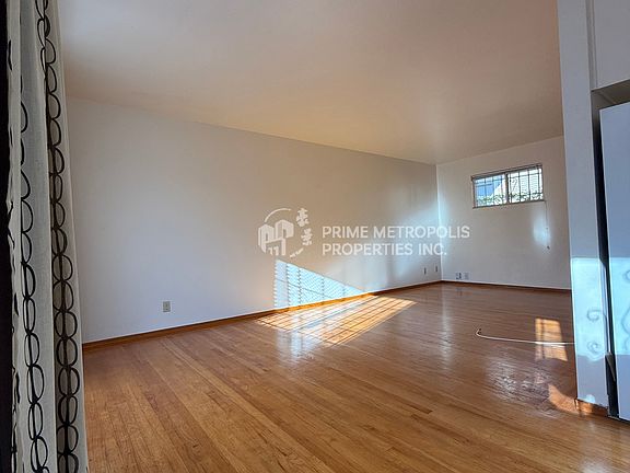 5th image of 3938-3942 35th Ave