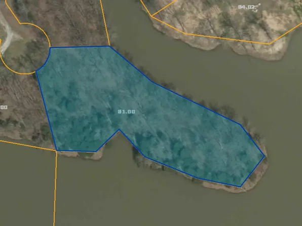 Westshore Dr, Trenton, TN 38382