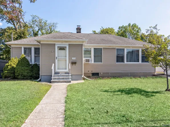 1333 Richland Boulevard, Bay Shore, NY 11706