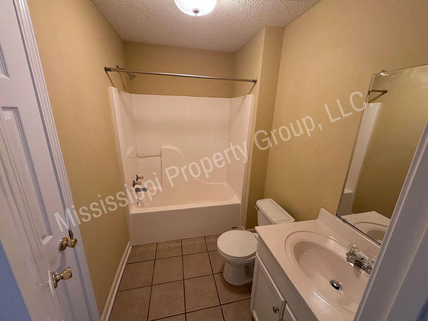 2bd / 2ba For Rent — Photo 4