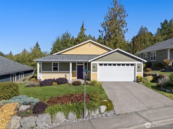 1711 NE Outlook Lane, Poulsbo, WA 98370