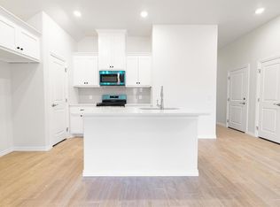 3224 Alameda St, Edmond, OK 73034