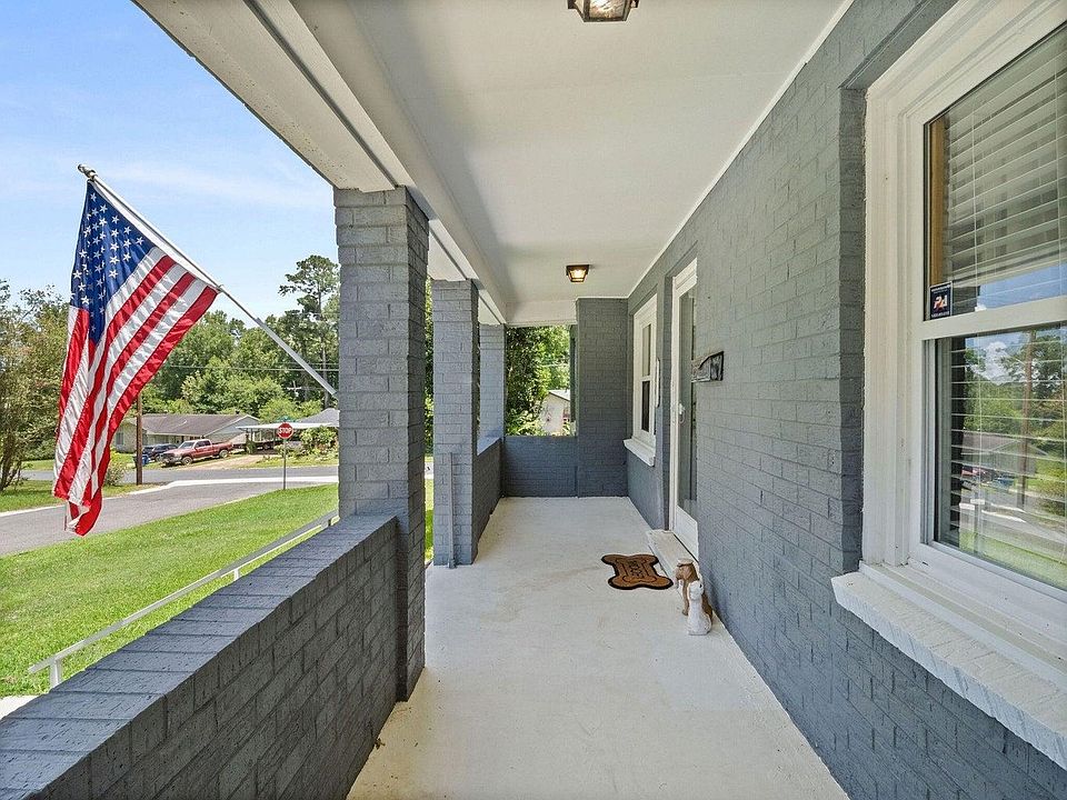 2001 Ginger St, Leesville, LA 71446 | Zillow