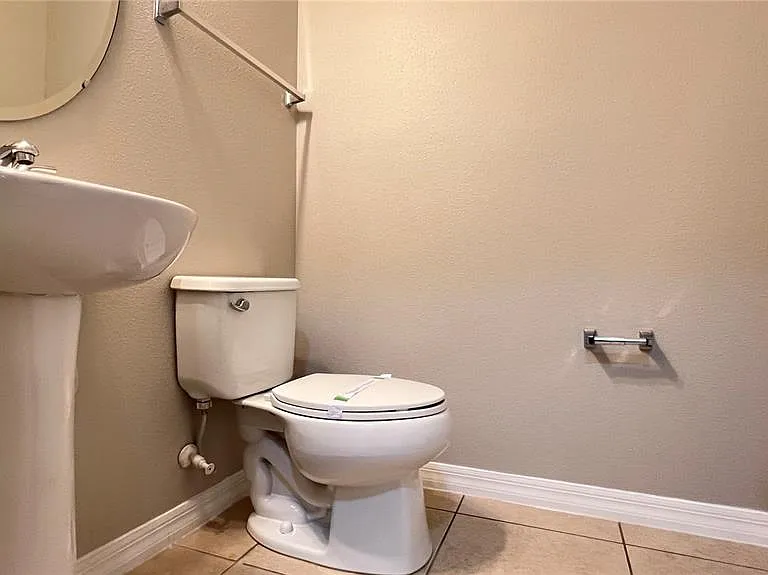 3840 Ryegrass St — Photo 13