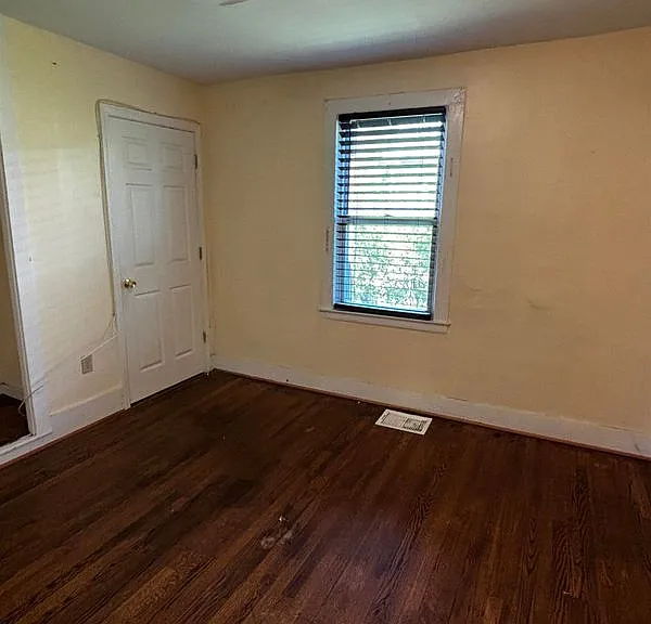 23 Ashuelot St #A — Photo 4