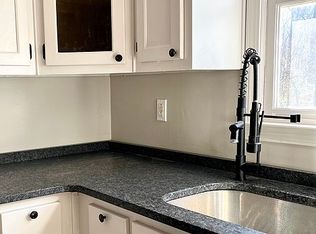 21 Market Cir #A, Sharpsburg, GA 30277