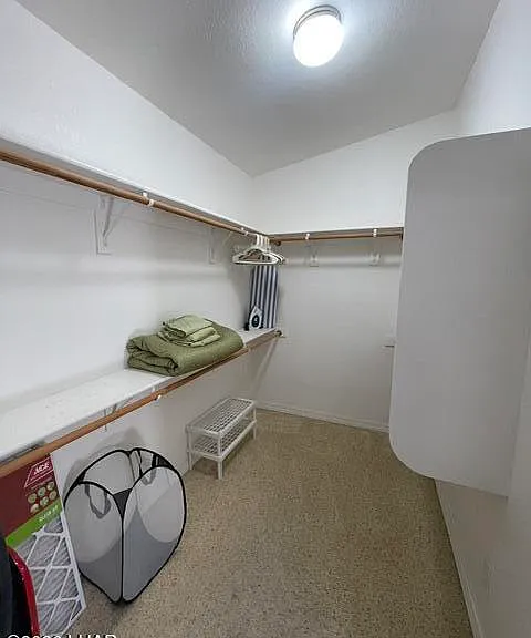 2875 Arabian Dr — Photo 36