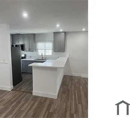 8617 S 8th Ave #B — Photo 5