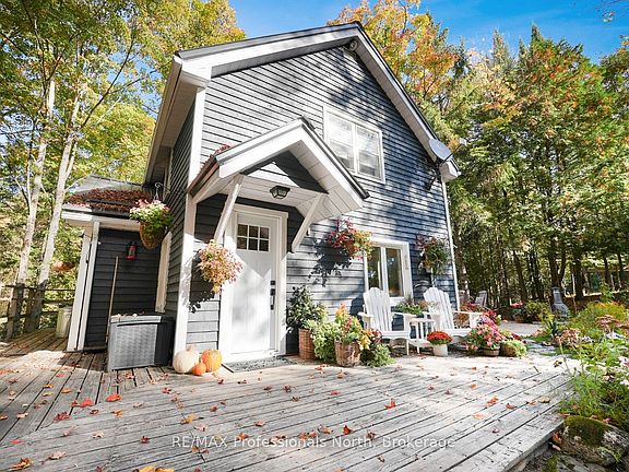 3rd image of 1005 Osgoode Rd
