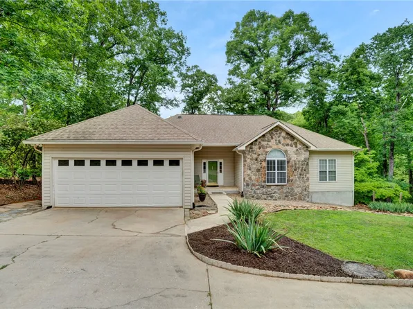 424 Graham Rd, Anderson, SC 29625
