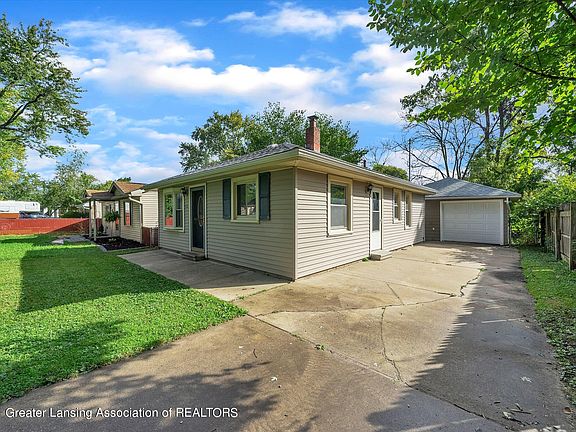 4th image of 216 Brynford Ave