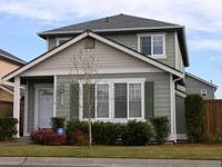 1st image of 8022 Bedford Ln SE