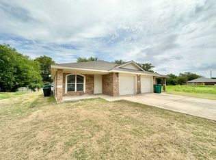 211 Dale Earnhardt Dr, Harker Heights, TX 76548
