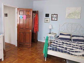 Rented by Realty 2000 Corp