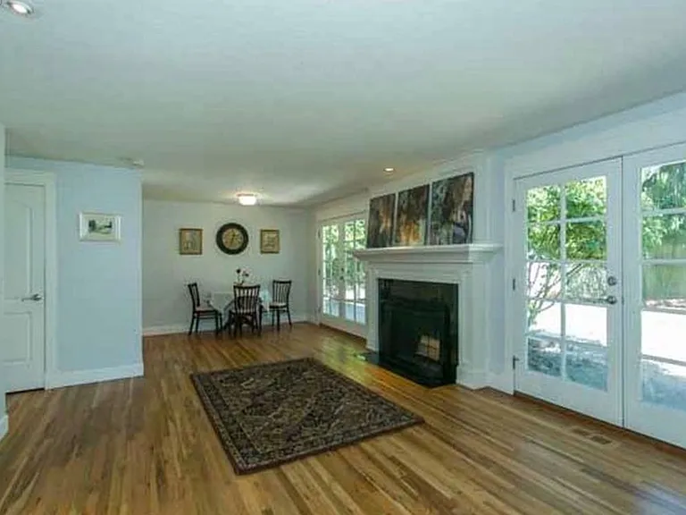 6053 Fernbrook St — Photo 5