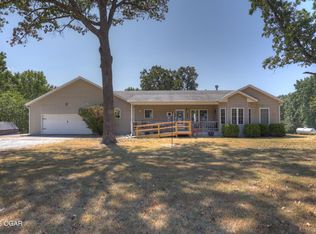 8911 Edgar Ln, Joplin, MO 64804