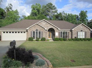 866 Lismore Dr, Columbus, GA 31904