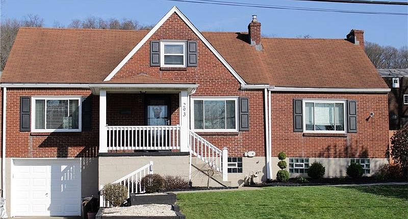 1st image of 293 E Edgewood Ave