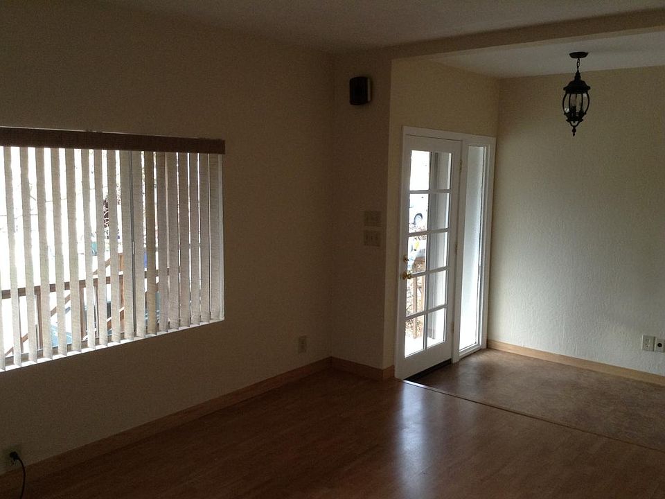2nd image of 1415 Grandview Ave