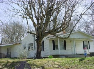 606 E Main St, Decherd, TN 37324