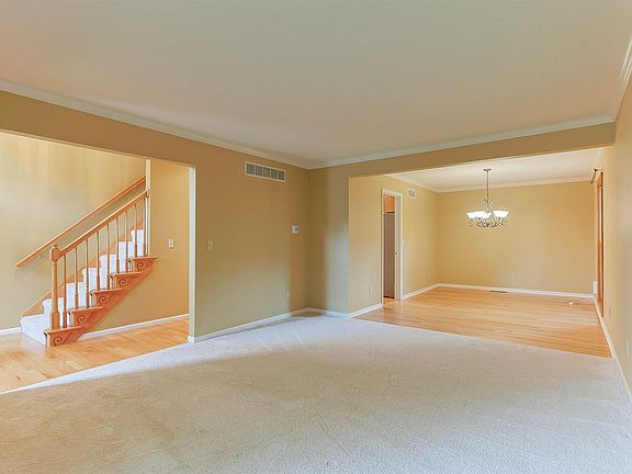 5th image of 14941 Bonanza Ct W